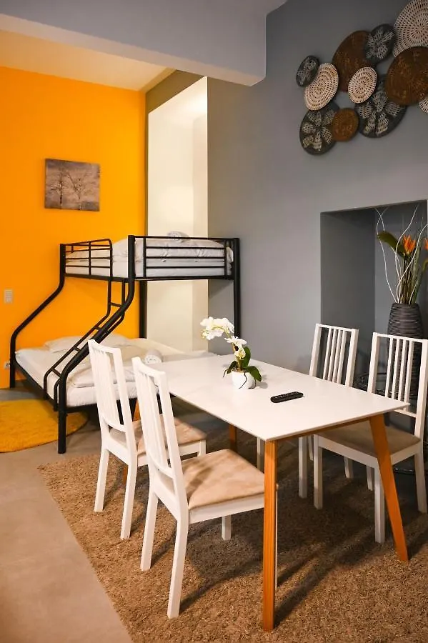 Apartment Ferienwohnung Charming Domicile Wien Allerheiligenplatz
